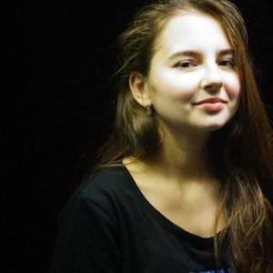 Meet your Posher, Yana